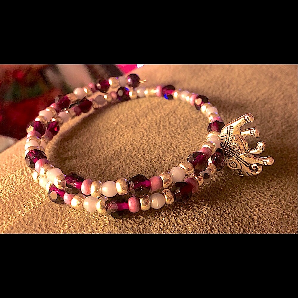 Elephant charm bracelet